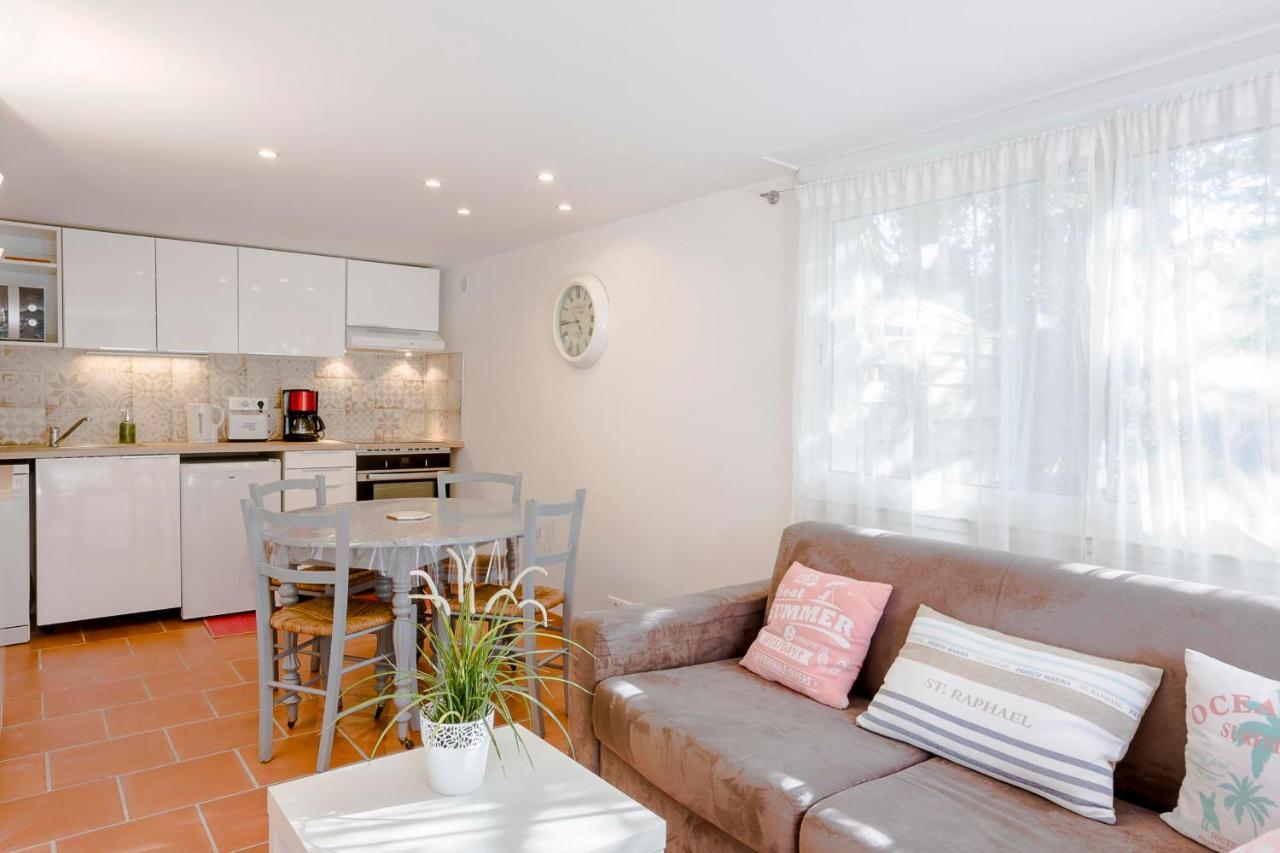 L'Olivier - Climatise Appartement 4 Pers Plus Bebe - 2 Pieces Proche Mer Saint-Raphael  Luaran gambar